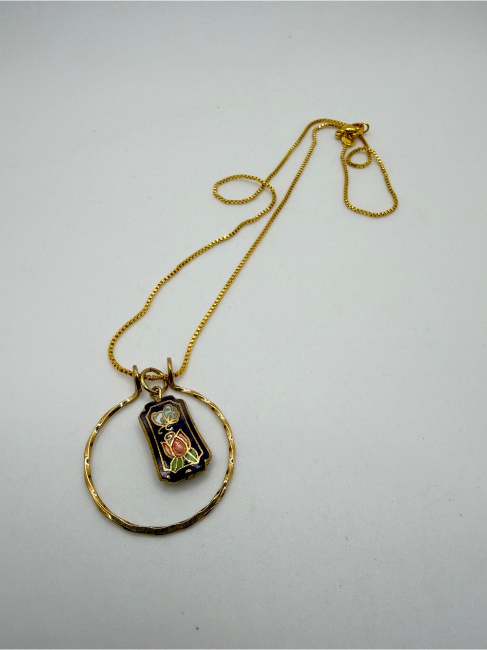 Brand new 17" GP box chain with Cloisonne/ GF‎ pendant, necklace!